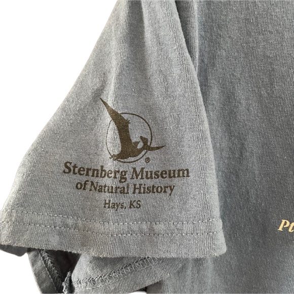 Gildan Heavy Cotton State Fossils of Kansas Unisex Tee Size Medium - Picture 2 of 7